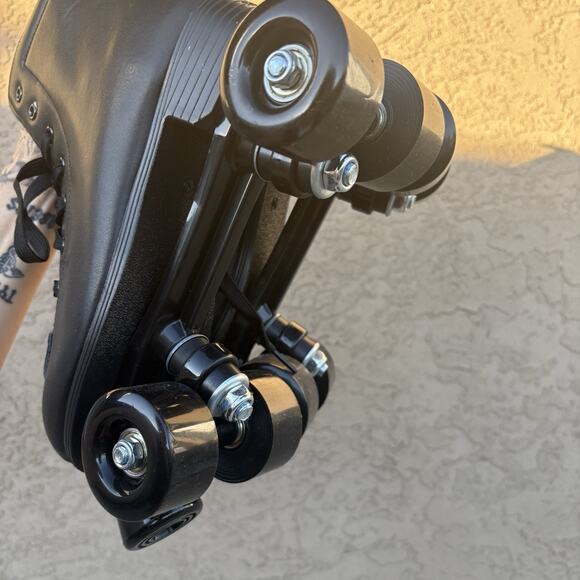 jessie Roller Skates Women Outdoor Indoor Adjustable Four-Wheel size 40 PU Black - Picture 4 of 10